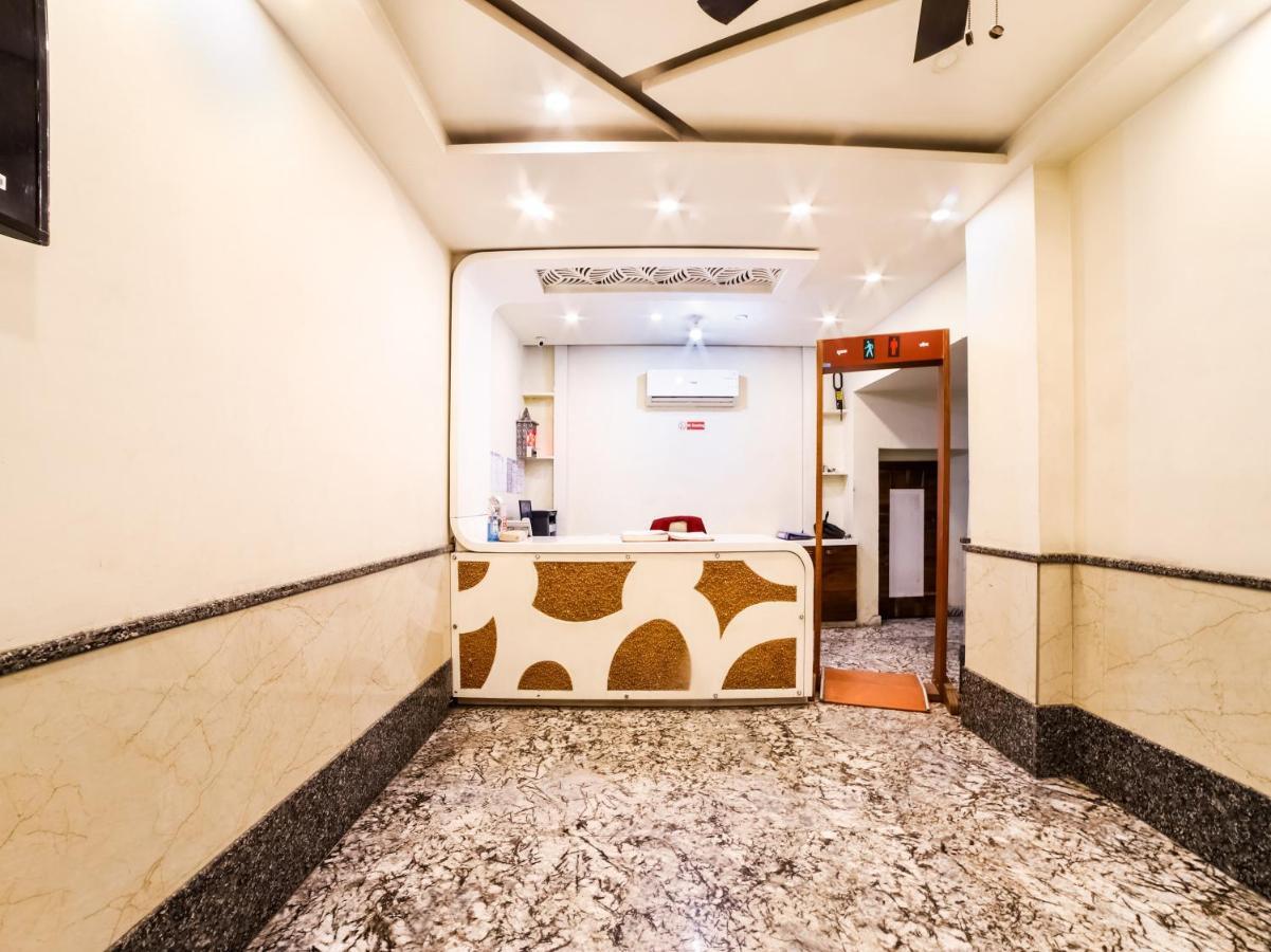 Oyo 78699 Hotel Klick International Нью-Дели Экстерьер фото
